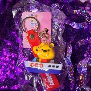 WINNIE THE POOH Keychain
